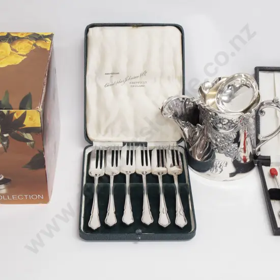 Quantity of Assorted S/P Items incl. Cutlery