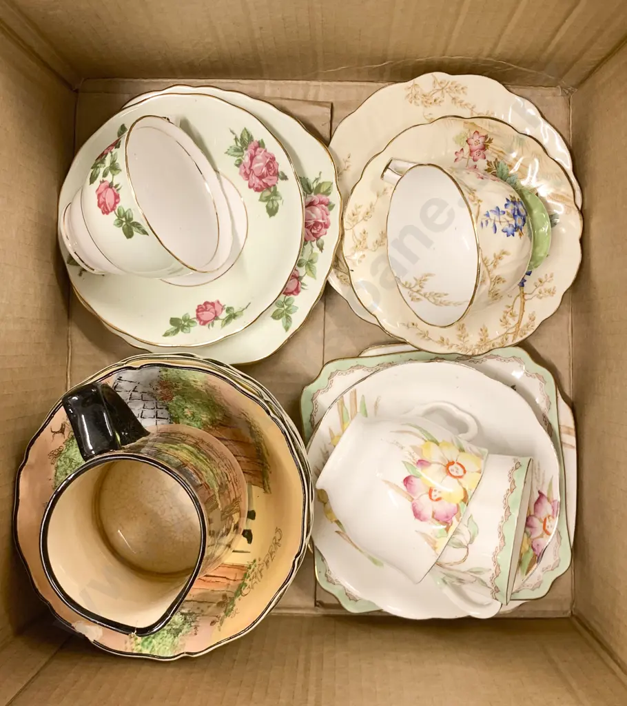 Box of Assorted Fancy Tea China Together With Quantity of RD Series Ware (AF) Image 1++