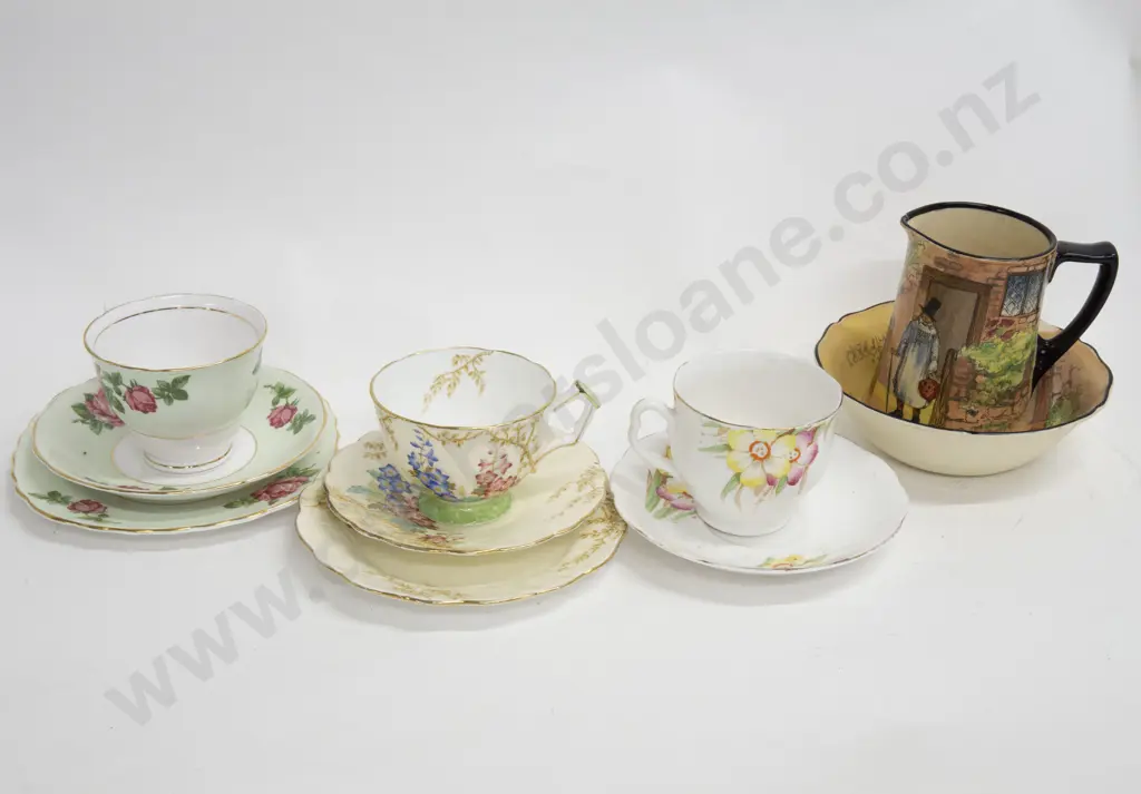 Box of Assorted Fancy Tea China Together With Quantity of RD Series Ware (AF) Image 1++