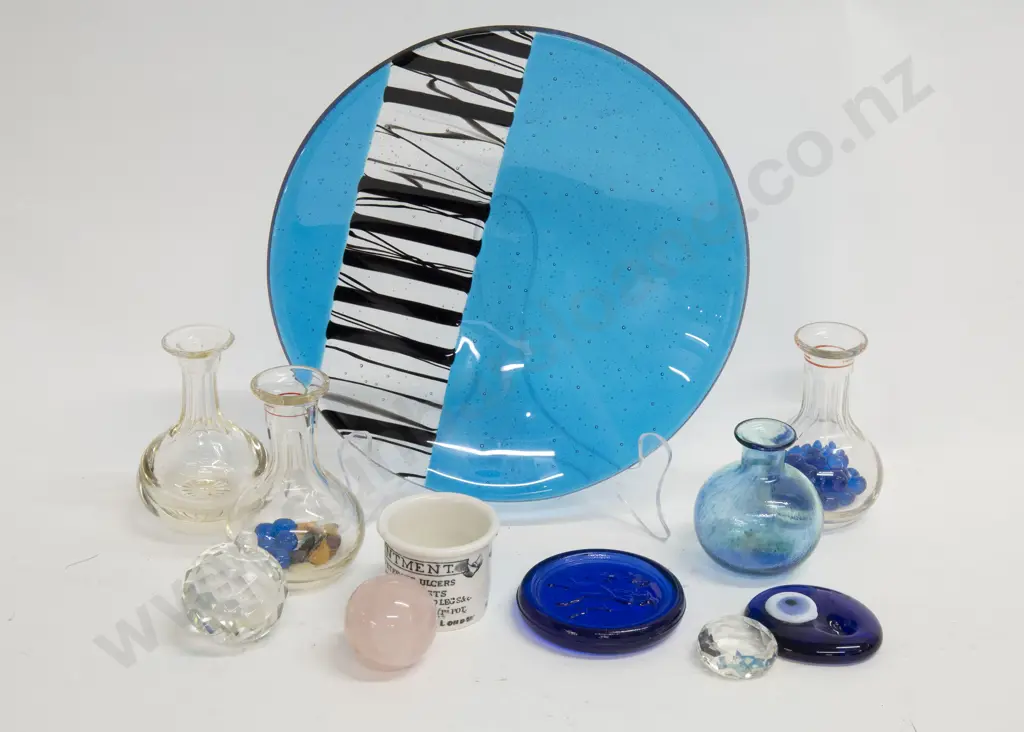 Small Quantity of Assorted Miniatures incl. Decanters Image 1++