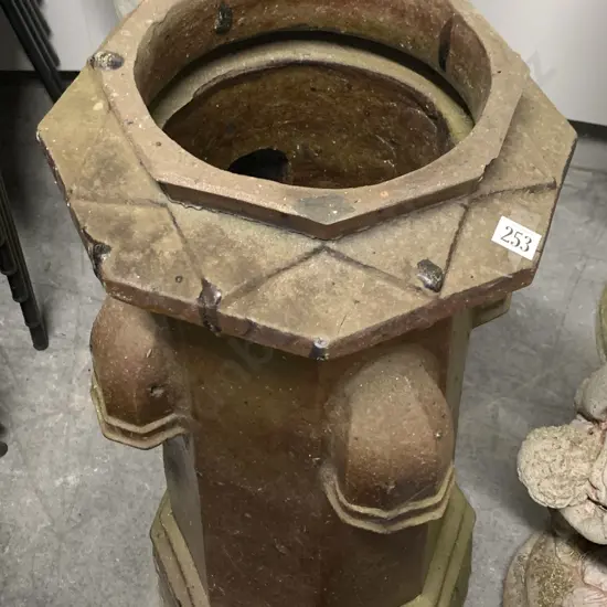 Octagonal Chimney Pot (Damaged)