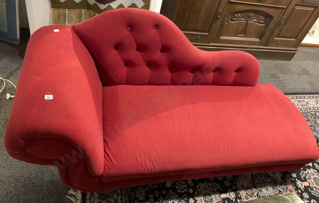 Red Draylon Chaise Lounge Image 1++