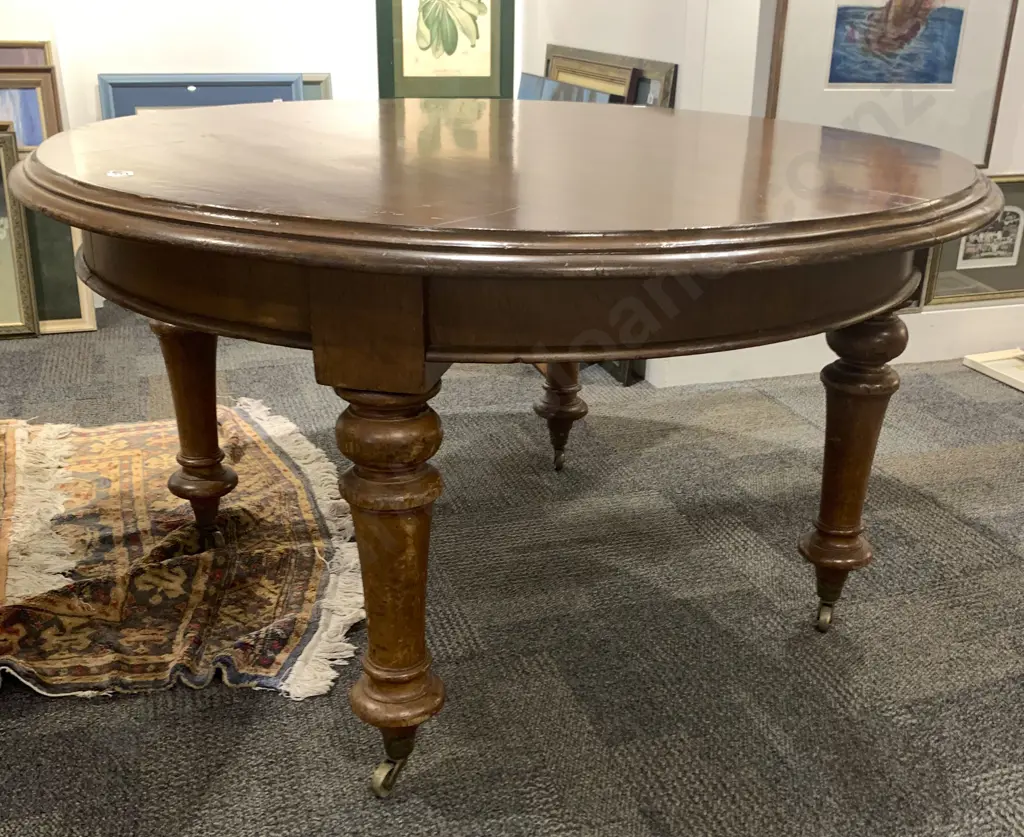 Victorian Walnut Circular Dining Table Image 1++