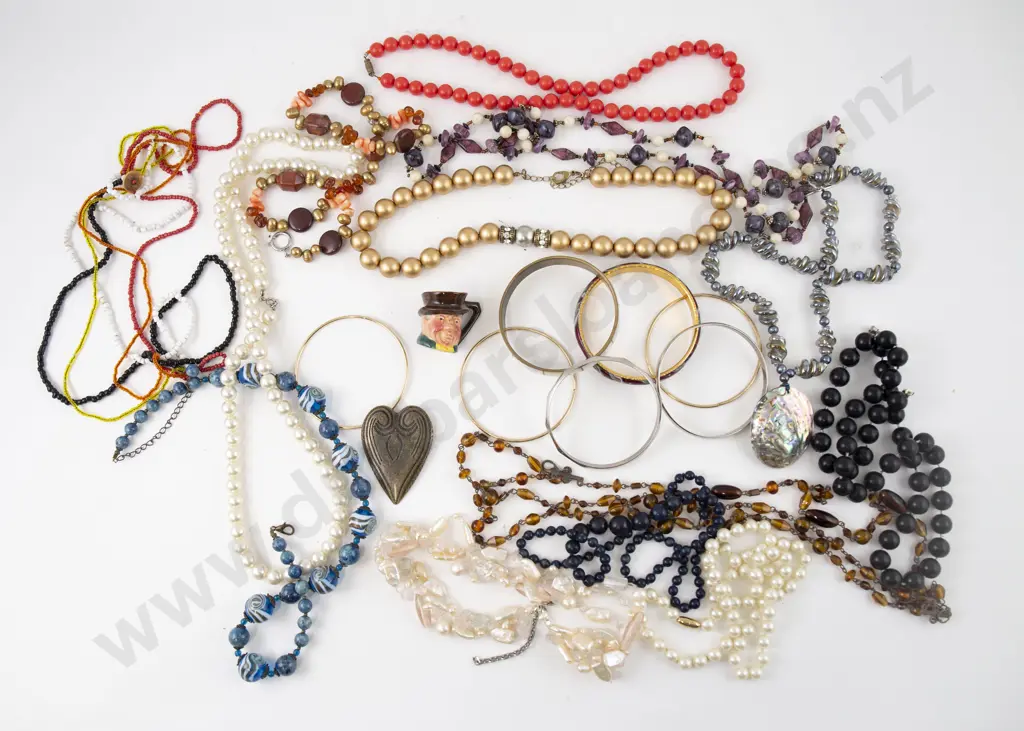 Collection Costume Jewellery Image 1++
