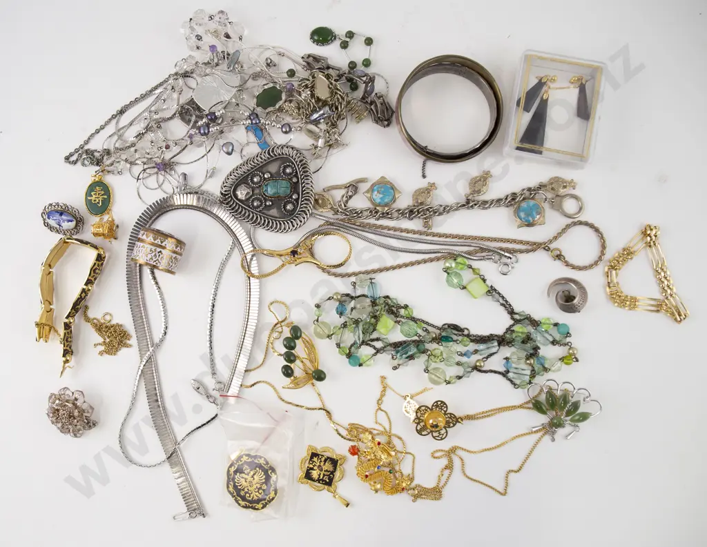 Collection Costume Jewellery Image 1++