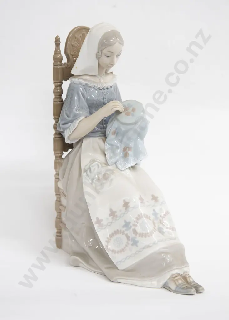 Large Lladro Figure of Lady with Embroidery Image 1++