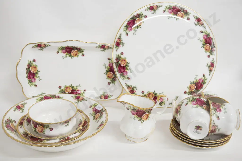 Royal Albert Old Country Roses Assorted China Image 1++