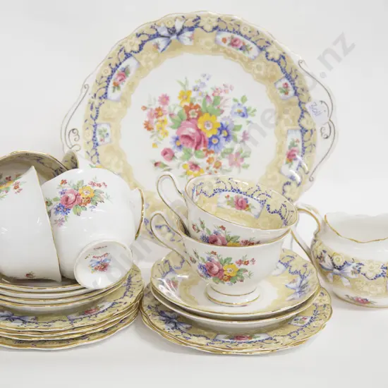 Royal Albert "Valentine" Part Tea Set