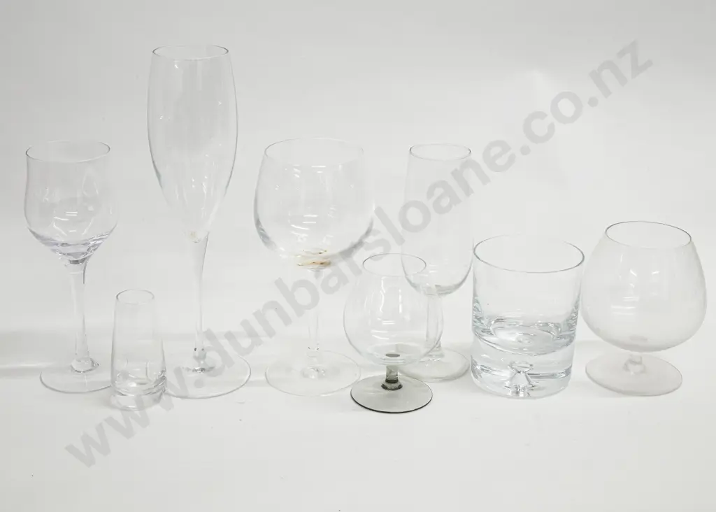 Two Boxes of Glassware Image 1++