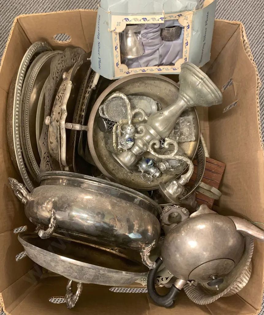 Large Quantity of Silver Plate Including Trays Image 1++