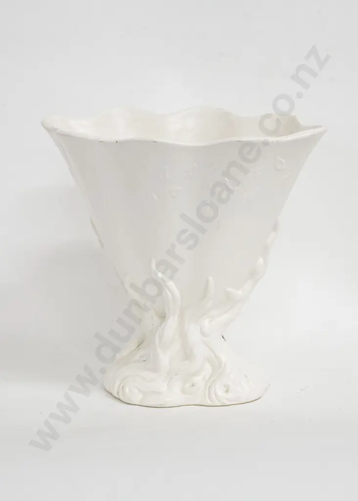 Crown Lynn Vase Image 1++