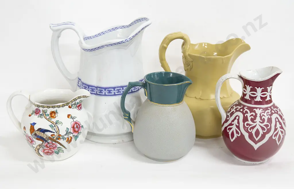 Vict Water Jug and Four Others (a/f) Image 1++