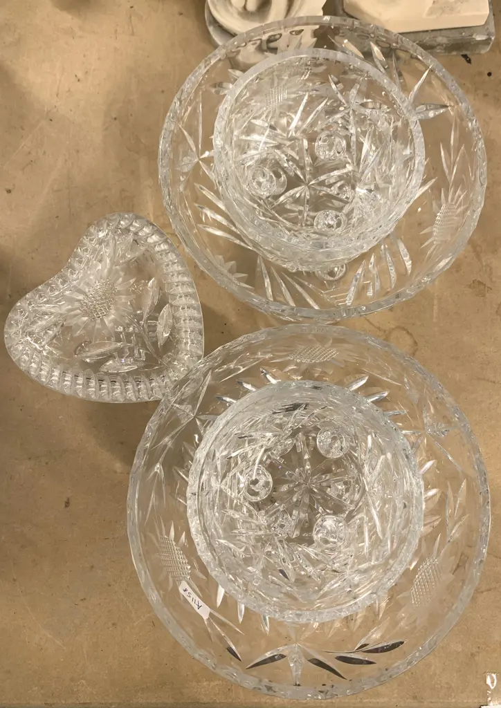 Two Glass Fruit Bowls Image 1++