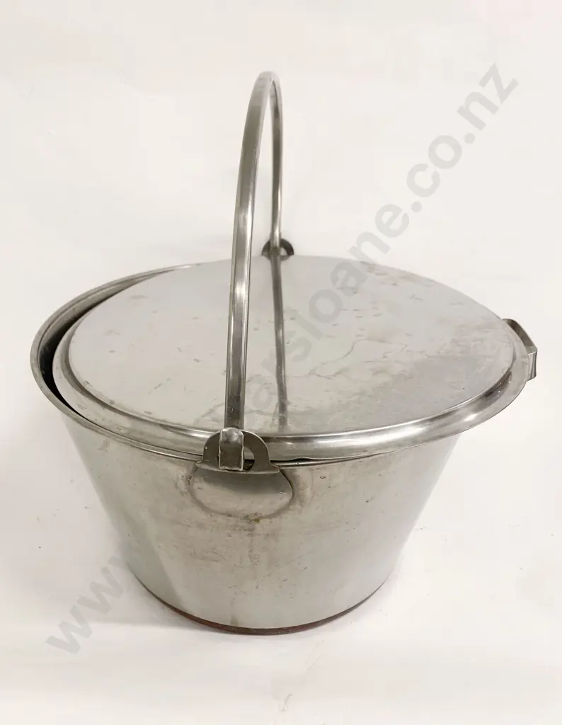 Stainless Steel Lidded Pot Image 1++