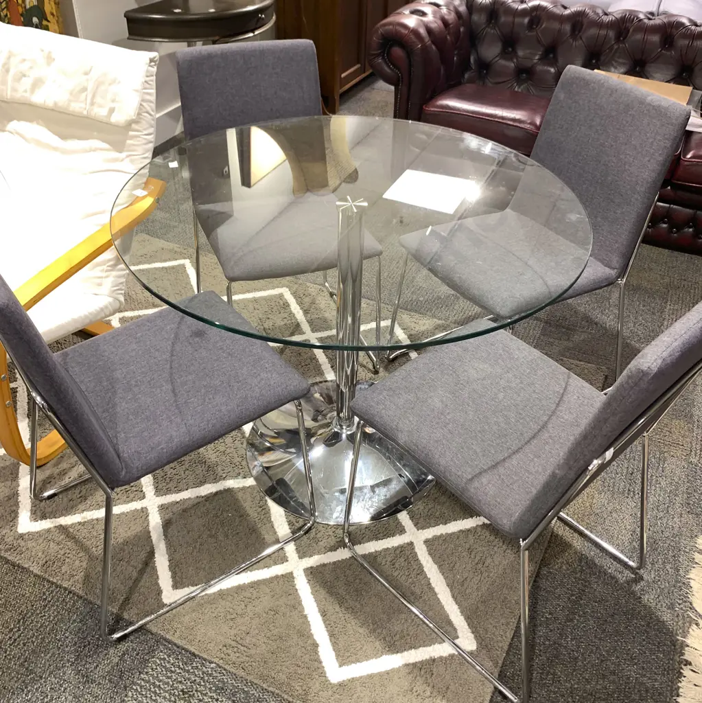 Modern Glass Top Dining Table and Four Chairs Image 1++
