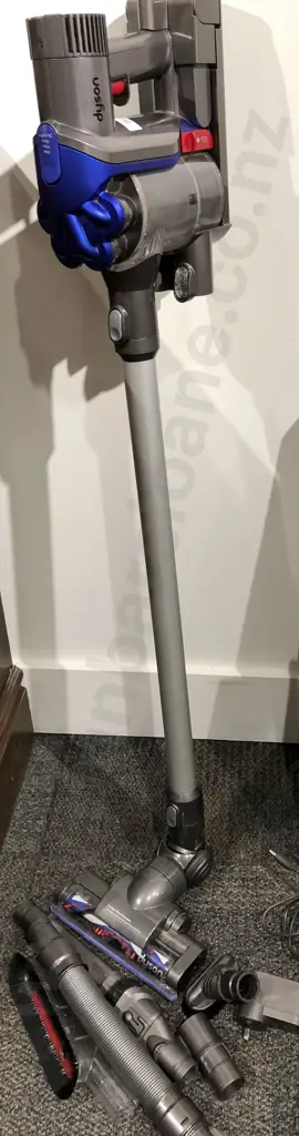 Dyson DC35 Vacuum Cleaner Image 1++
