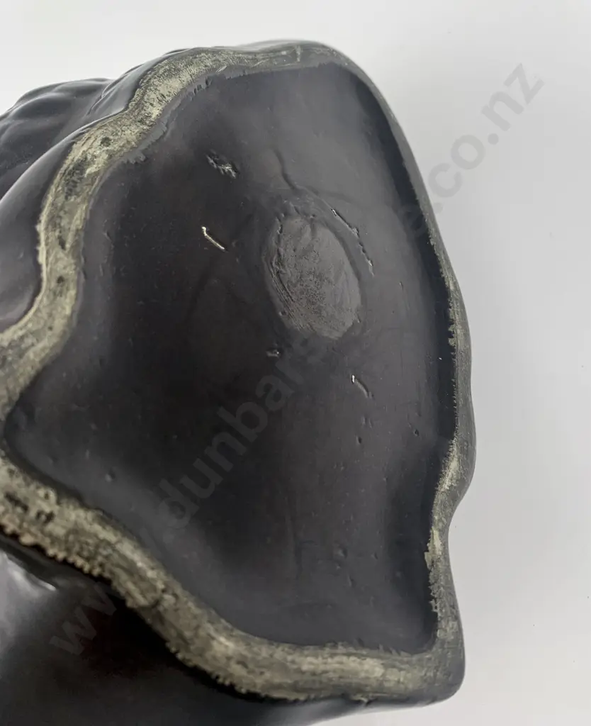 Crown Lynn Large Black Swan Vase Image 1++