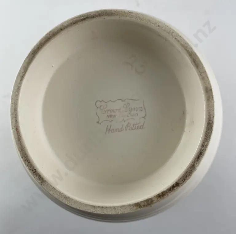Ernest Shufflebotham for Crown Lynn Large Hand Potted Vase Image 1++