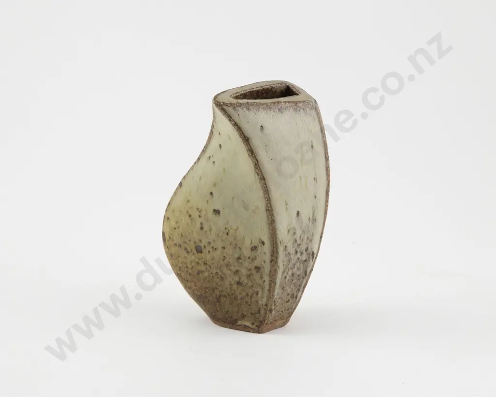 James Greig Turning Form Vase Image 1++