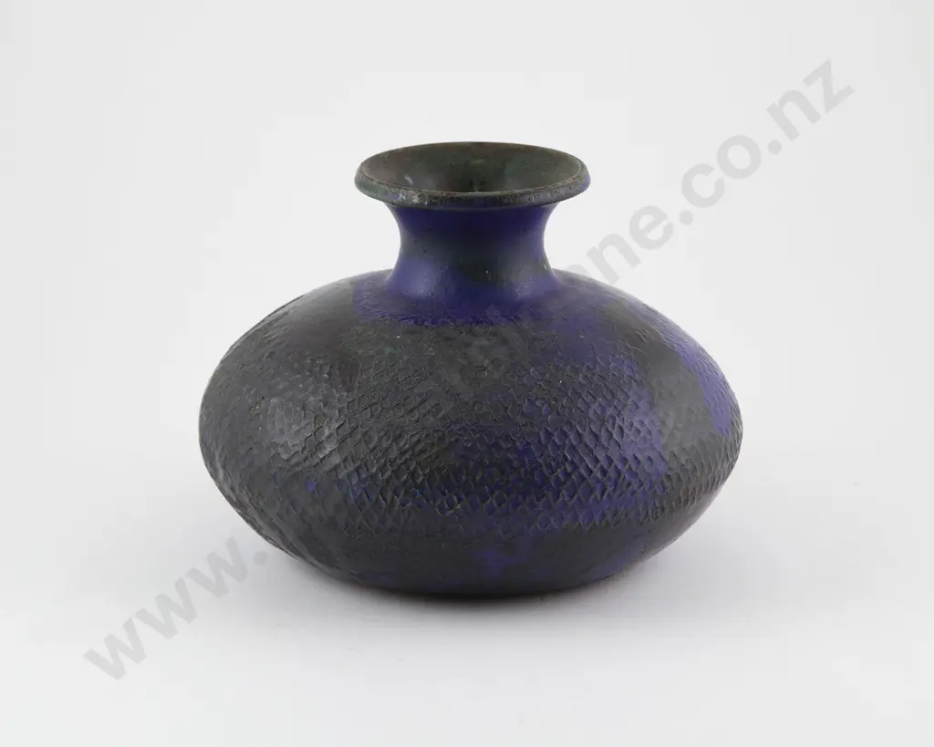 Graeme Storm Squat Circular Vase Image 1++