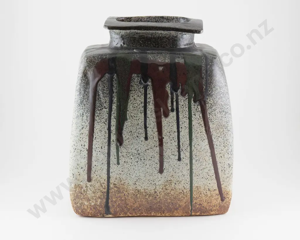Doreen Blumhardt - Slab Built Vase Image 1++
