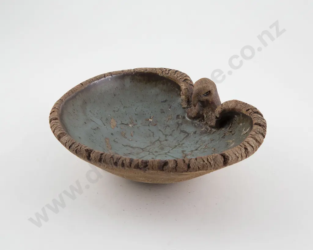 Len Castle Avian Bowl Image 1++