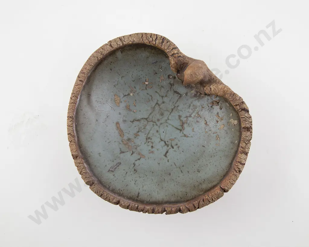 Len Castle Avian Bowl Image 1++