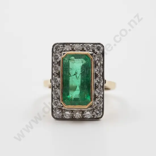 18ct 21stone Emerald and Diamond Cluster Ring