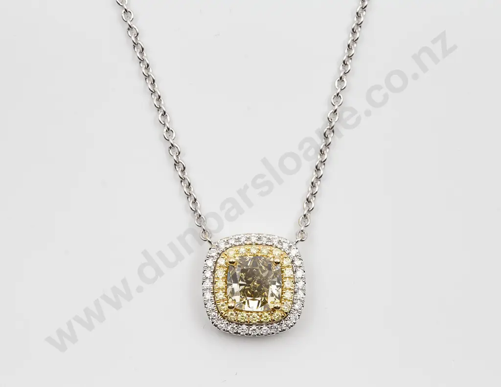 18ct Modern Fancy Diamond Cluster Pendant Image 1++