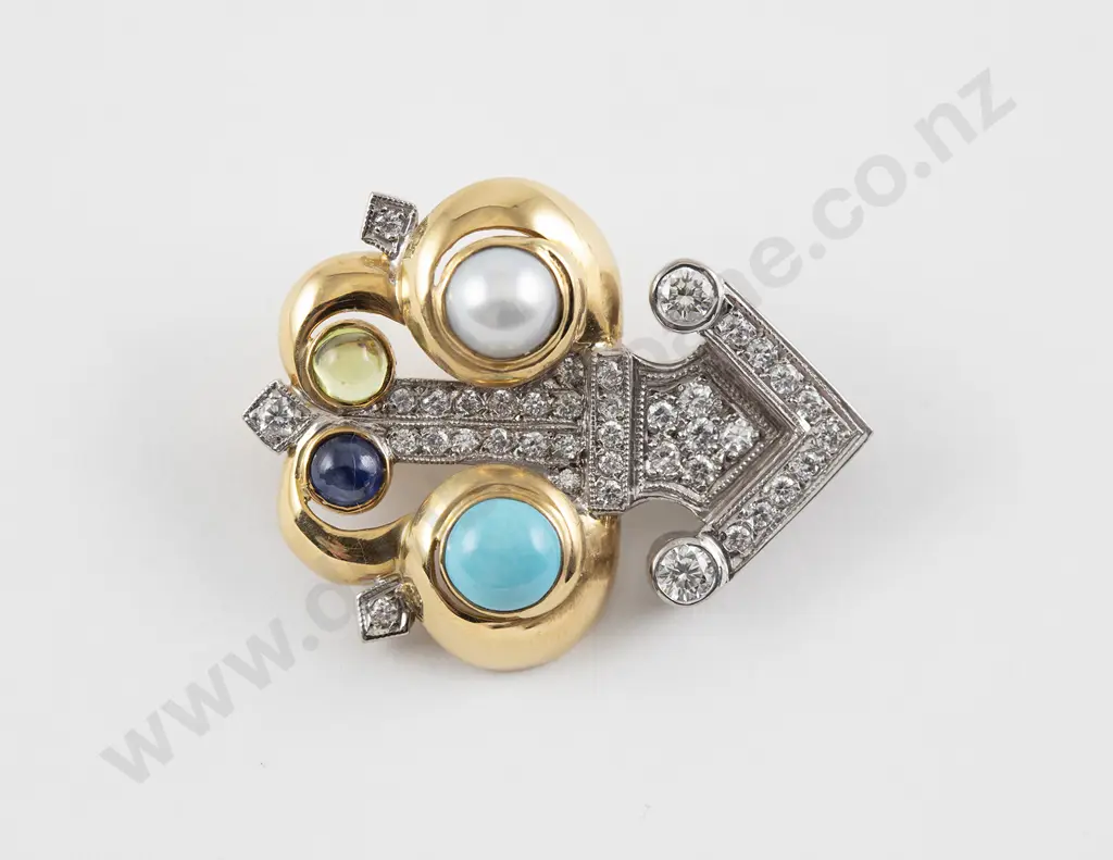 18ct Yellow & White Gold Arrow Style Brooch Image 1++