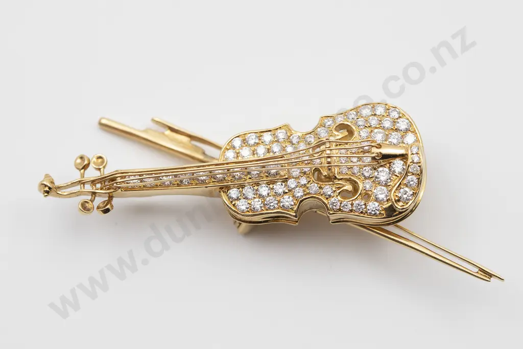 18ct 77stone Diamond Violin Brooch Image 1++