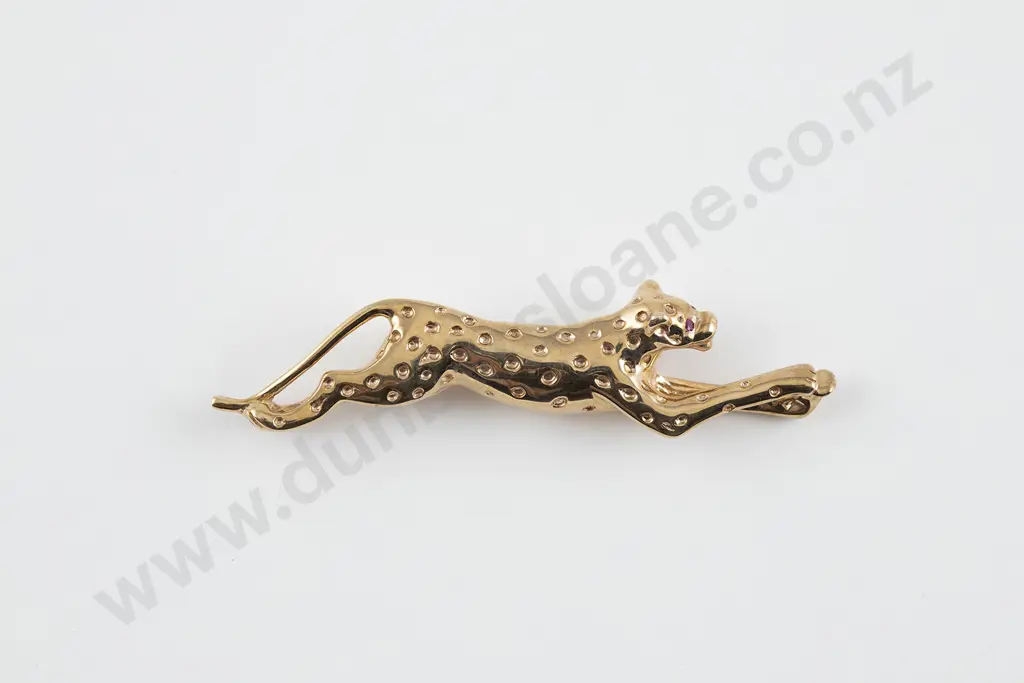 9ct Running Leopard Brooch Image 1++