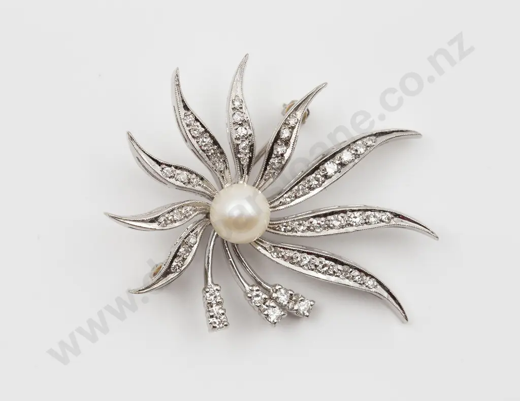 18ct White Gold Pearl and Diamond 'Sun Burst' Spray Brooch/Pendant Image 1++