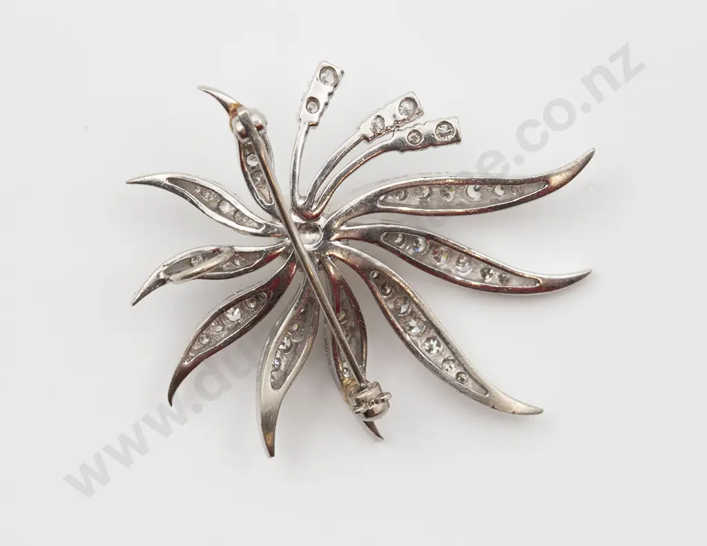 18ct White Gold Pearl and Diamond 'Sun Burst' Spray Brooch/Pendant Image 1++