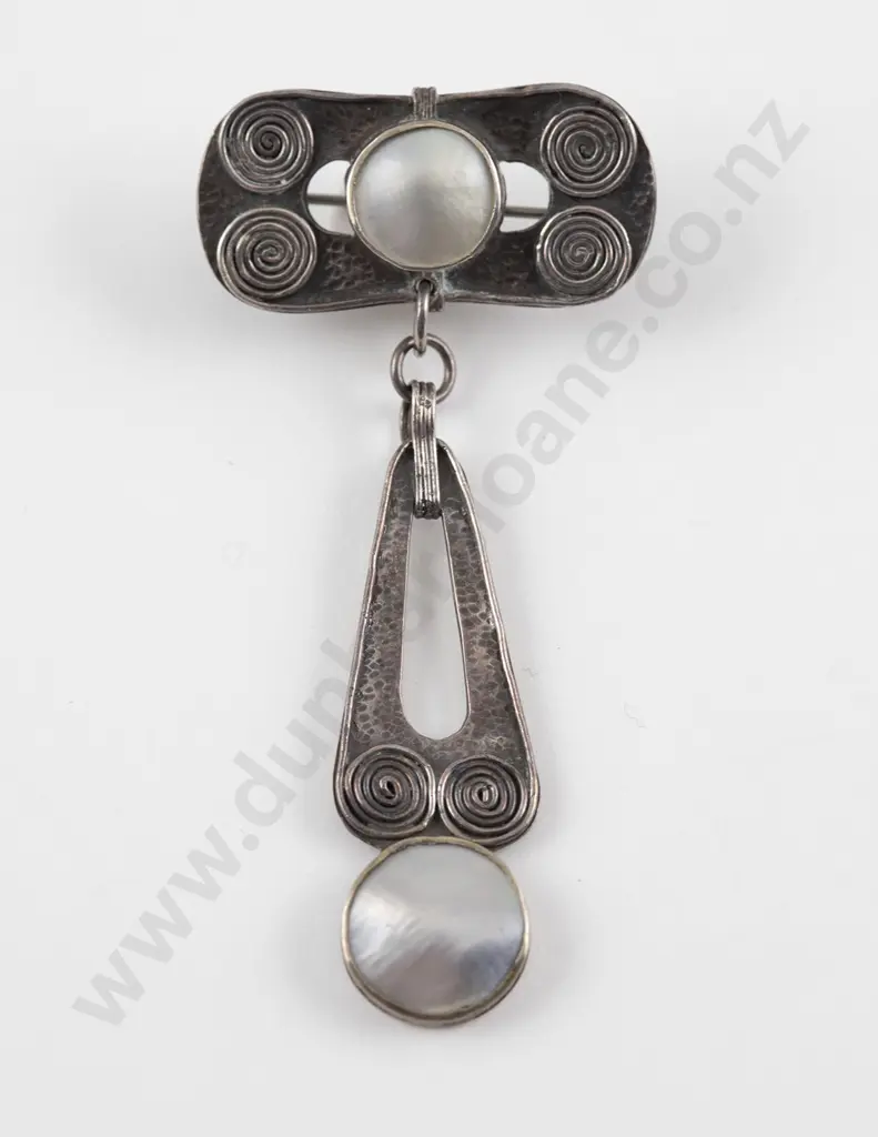 NZ Silver Edith E Morris Image 1++