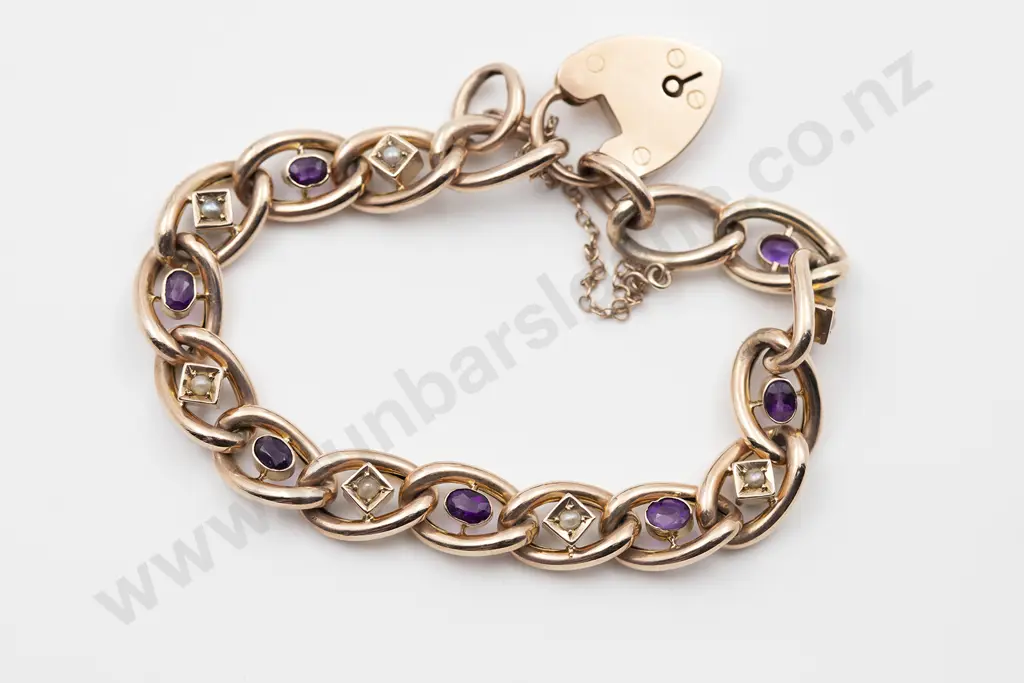 C1900 9ct Trace Link Bracelet Image 1++