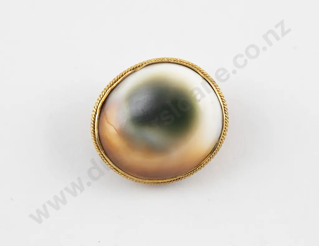 Victorian 15ct Single Cats Eye Brooch Image 1++