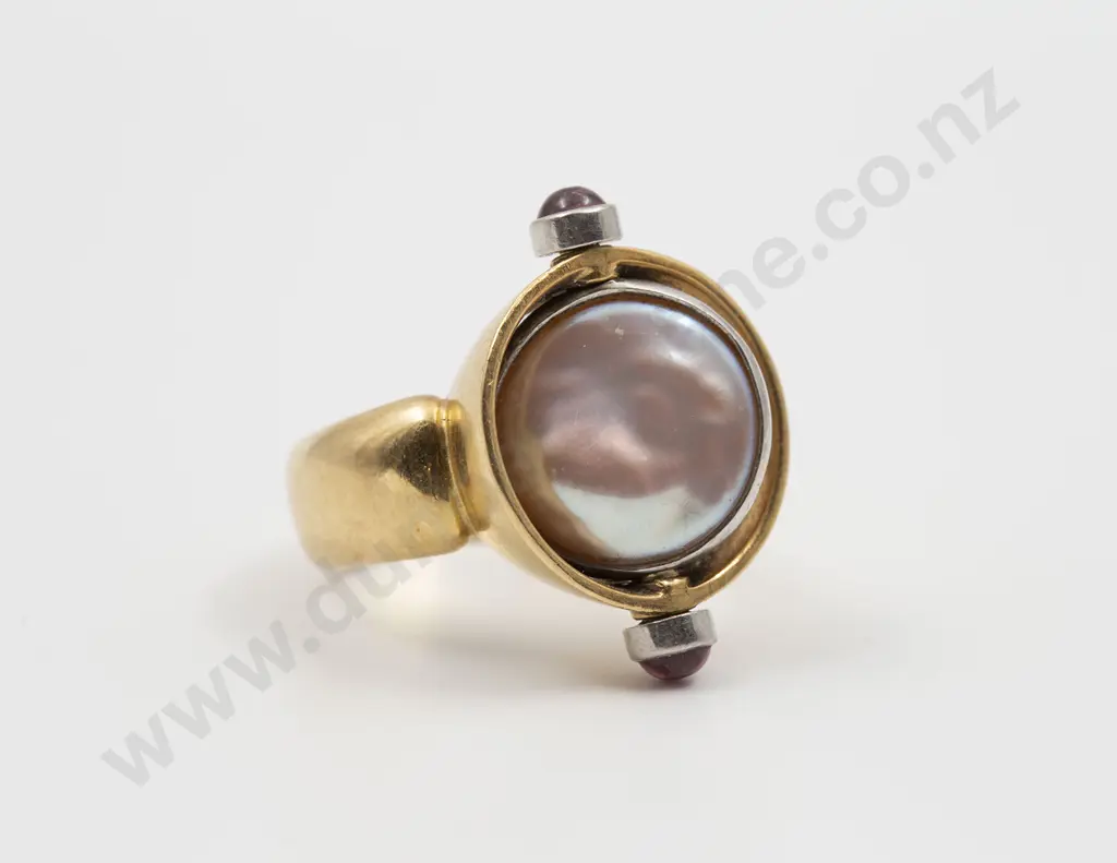 Tony Williams of Dunedin 18ct Pink Pearl Swivel Ring Image 1++