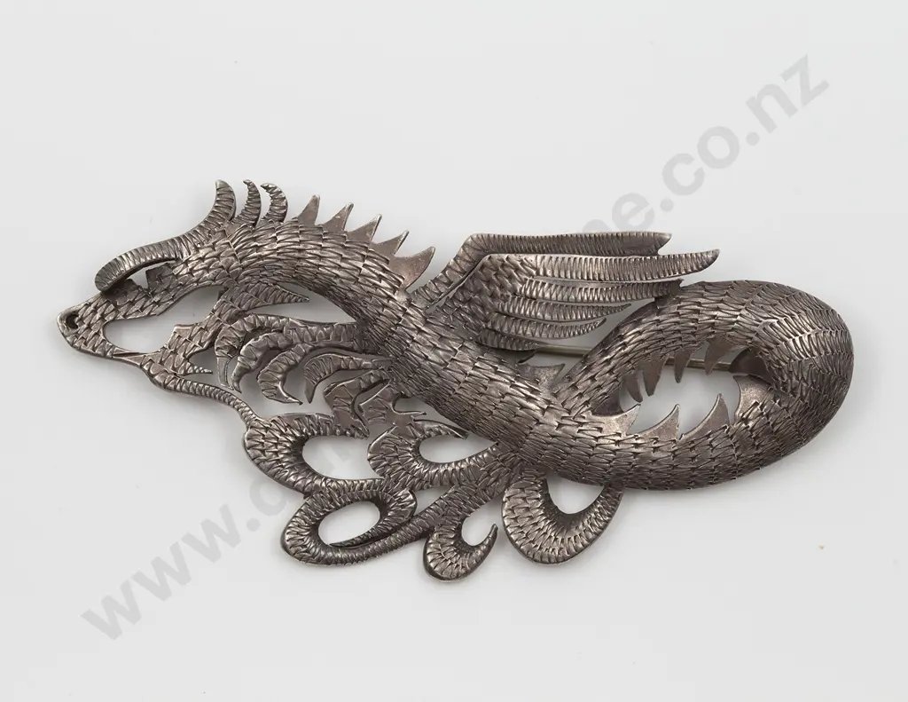 NZ Silver Patoni Dragon Brooch Image 1++