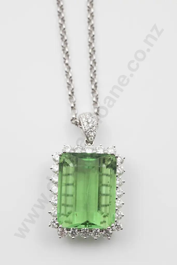 18ct White Gold Single Green Fluorite and Diamond Pendant Image 1++