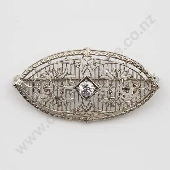 10ct Single Diamond Filigree Brooch
