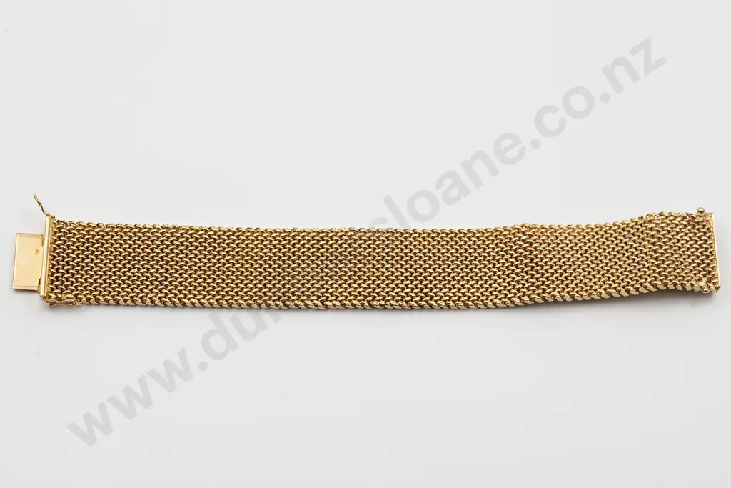 18ct Wide Mesh Bracelet Image 1++