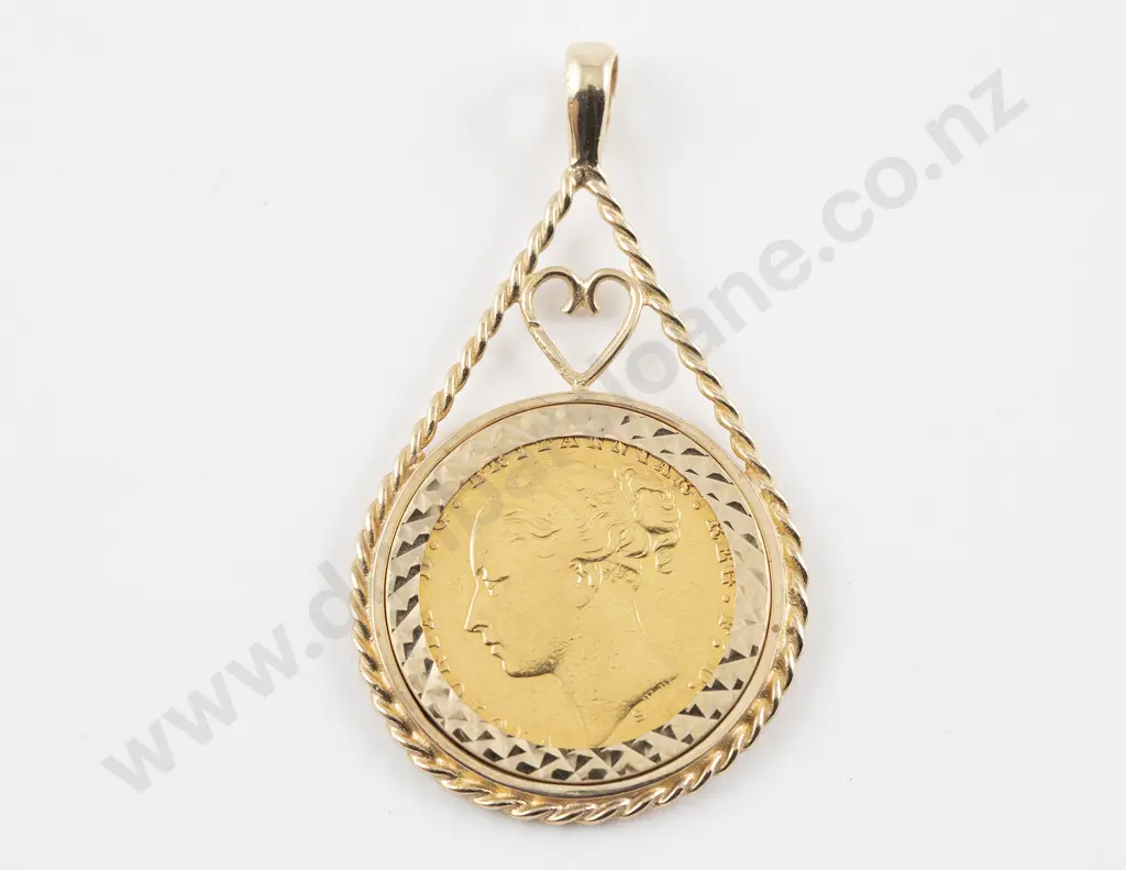 1873 Victoria Gold Sovereign Image 1++
