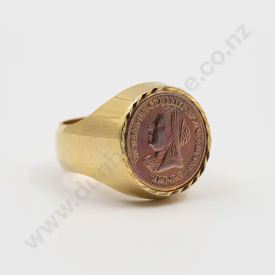 9ct Victoria Coin Dress Ring