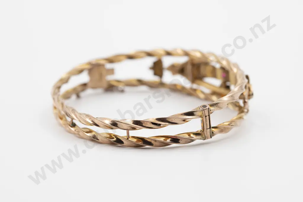 Edwardian 9ct Fancy Hinged Snap Bangle Image 1++