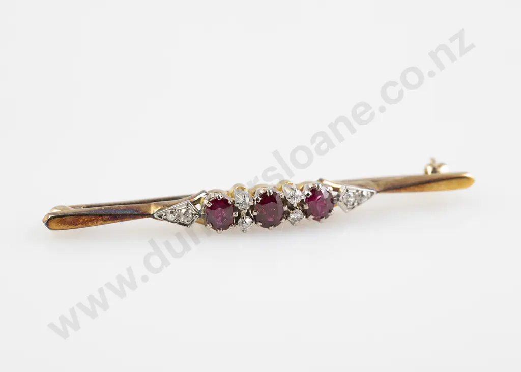 18ct Eleven Stone Ruby and Diamond Bar Brooch Image 1++