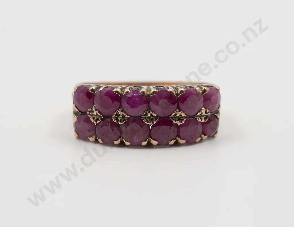 18ct Twelve Stone Ruby Band Ring Image 1++