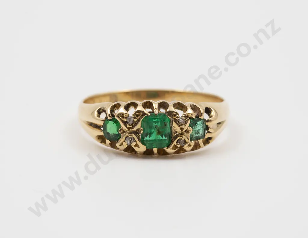 Early C20th Three Stone Emerald Bridge Bridge Image 1++