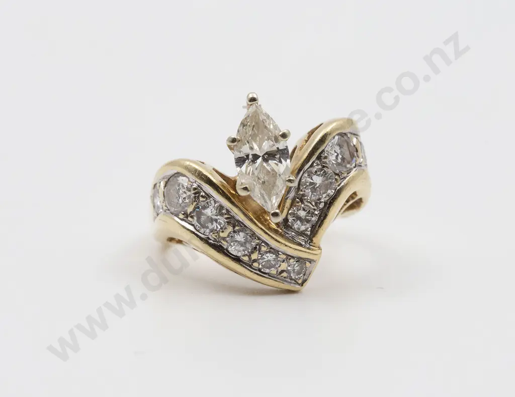 14ct 12stone Diamond Dress Ring Image 1++