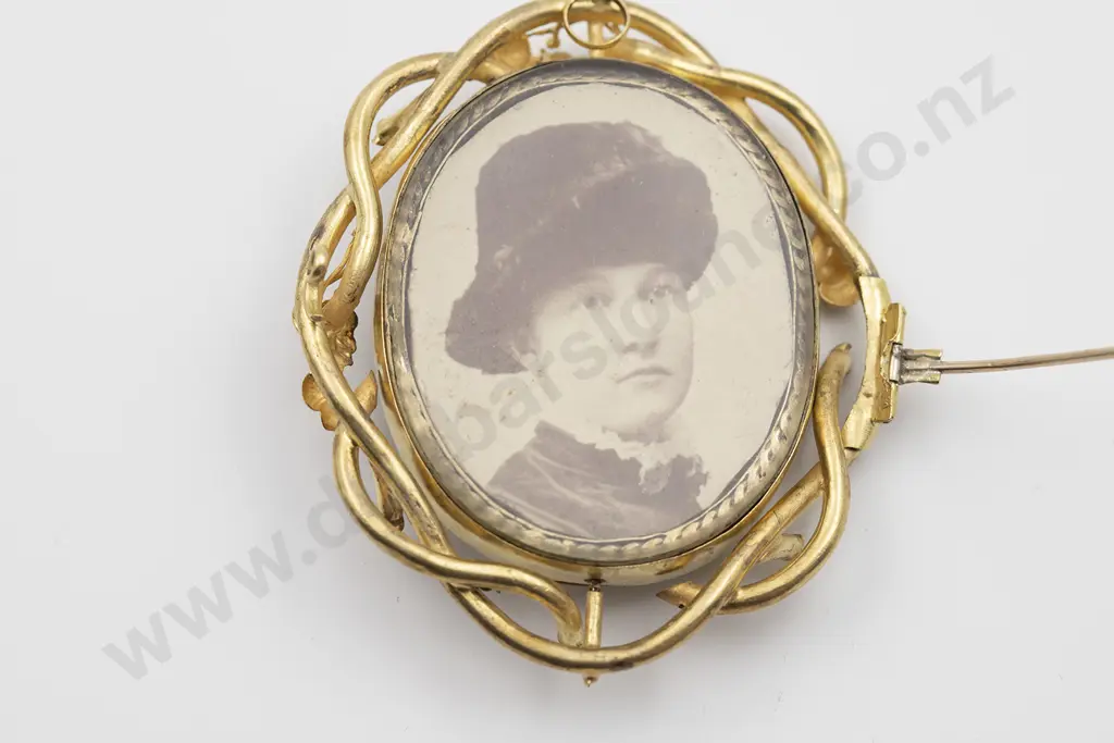C1880 Victorian 15ct Cameo Classical Portrait Swivel Brooch Image 1++